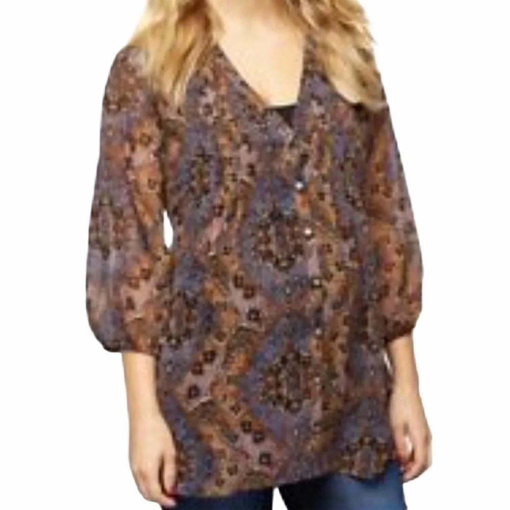 Pea in the Pod Paisley Print Blouse, New with Tags